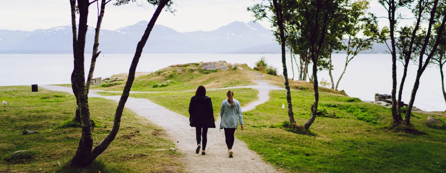 Going for a walk in Telegrafbukta