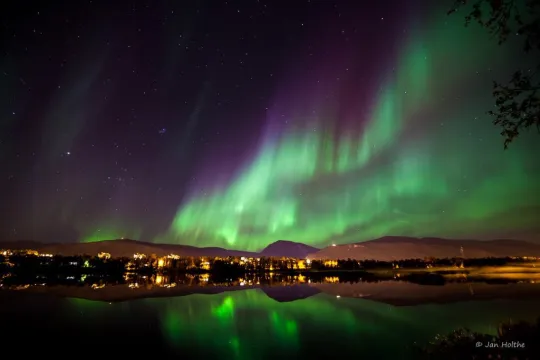 A Beautiful Arctic Northern Lights on the newest Luxury Catamaran in town