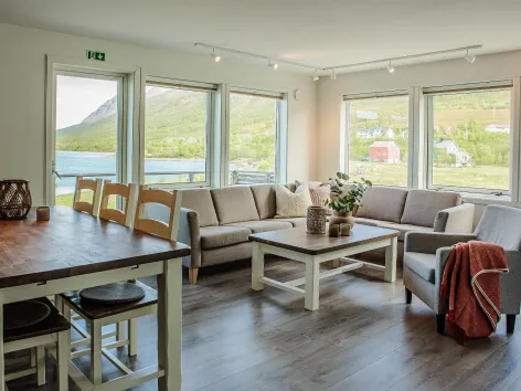 Living room and dining area at Lyngen Experience Apartments