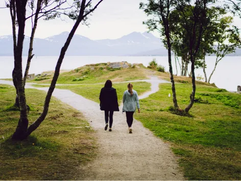 Going for a walk in Telegrafbukta