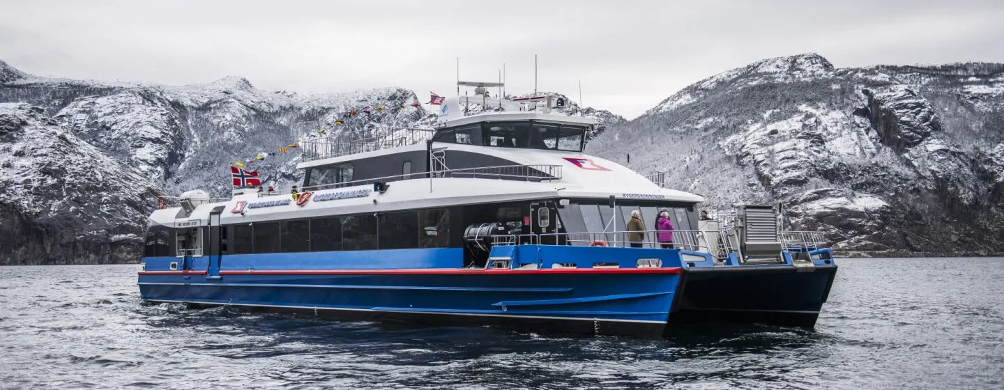 modern catamaran, MS Rygerdronningen, perfect for comfortable cruises Lysefjorden RØDNE